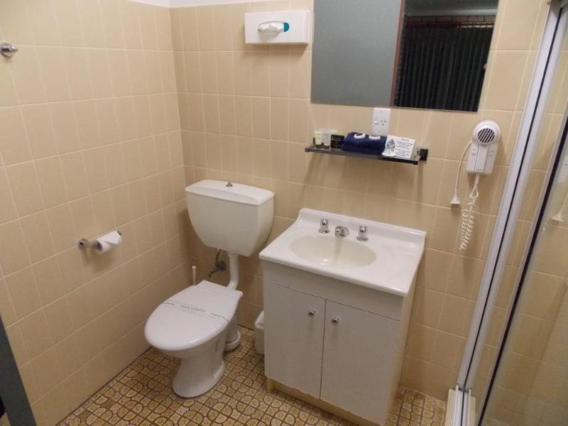 Cowra Crest Motel Ngoại thất bức ảnh